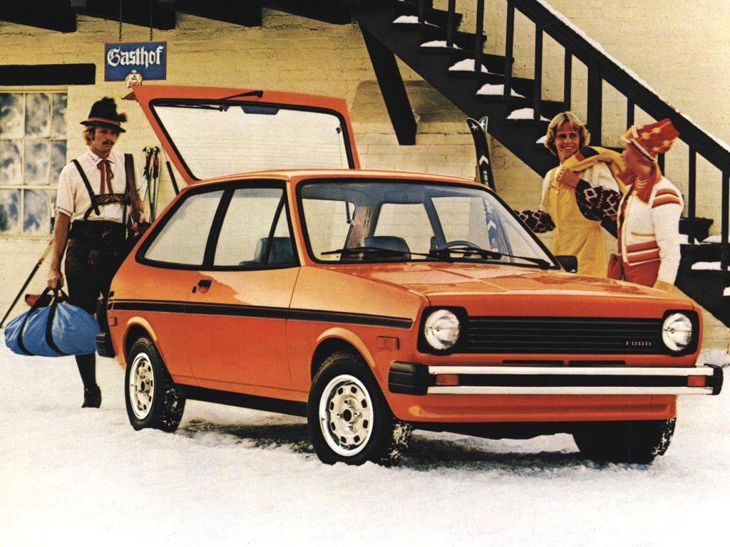 Americká reklama si zbytečně hraje na Bavorsko. Kulaté světlomety, rozměrné chromované nárazníky a boční pozičky nenechají nikoho na pochybách, že se jedná o americké provedení