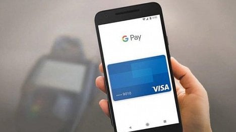 Náhledový obrázek - ČSOB promění platby mobilem. Chystá Apple, Garmin i Google Pay