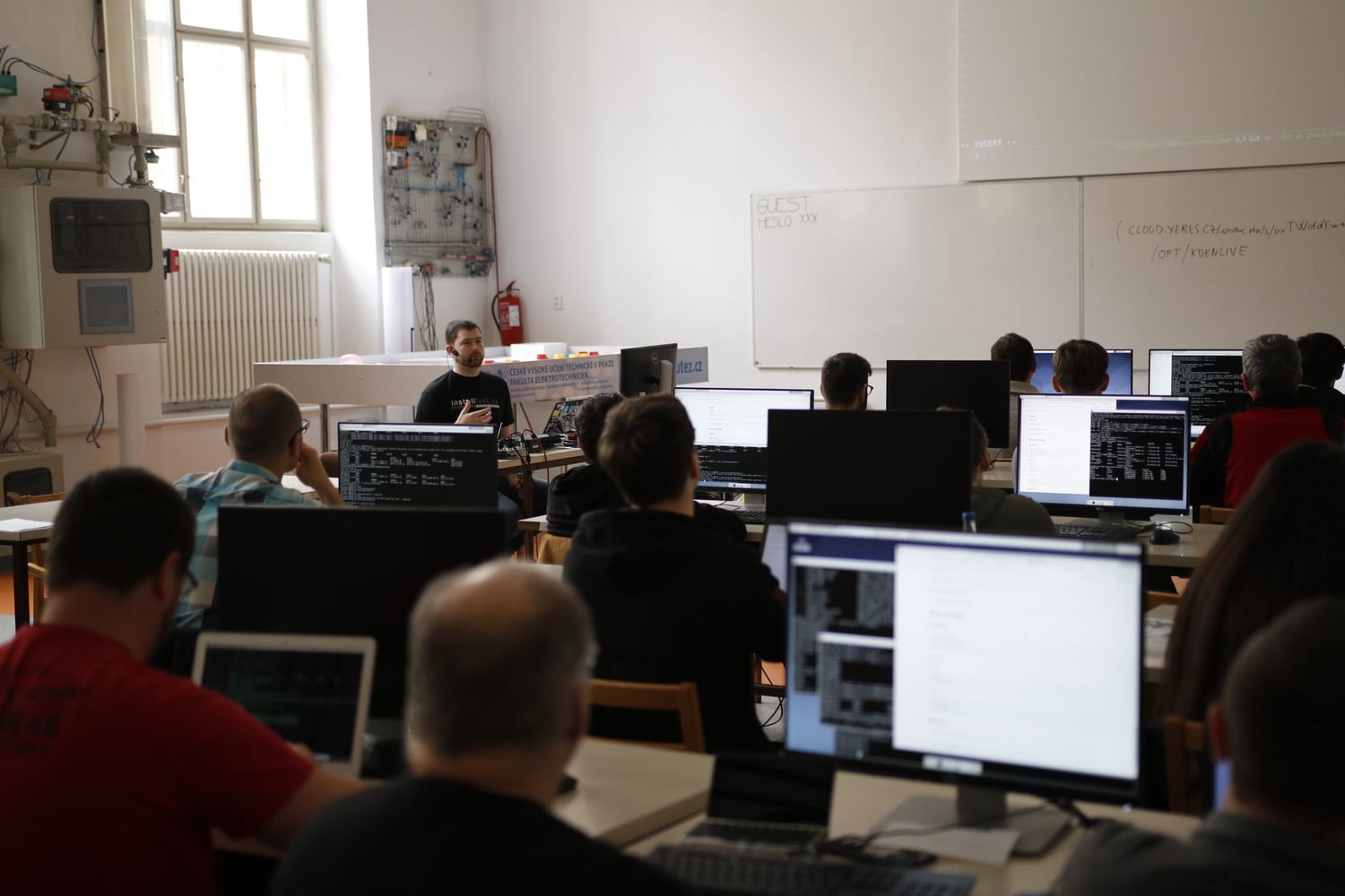 InstallFest 2019 (neděle)