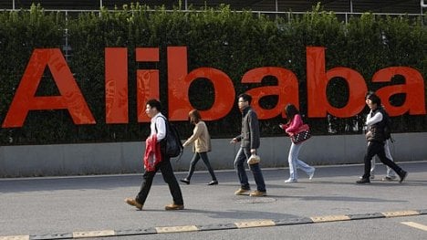 Náhledový obrázek - Ochromení obchodní válkou: tržby Alibaby rostly nejpomaleji za tři roky