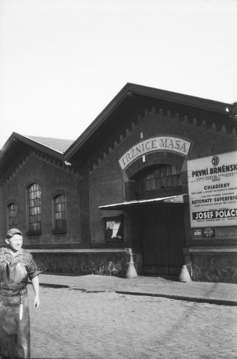 Historické fotky z bývalých jatek v Holešovické tržnici