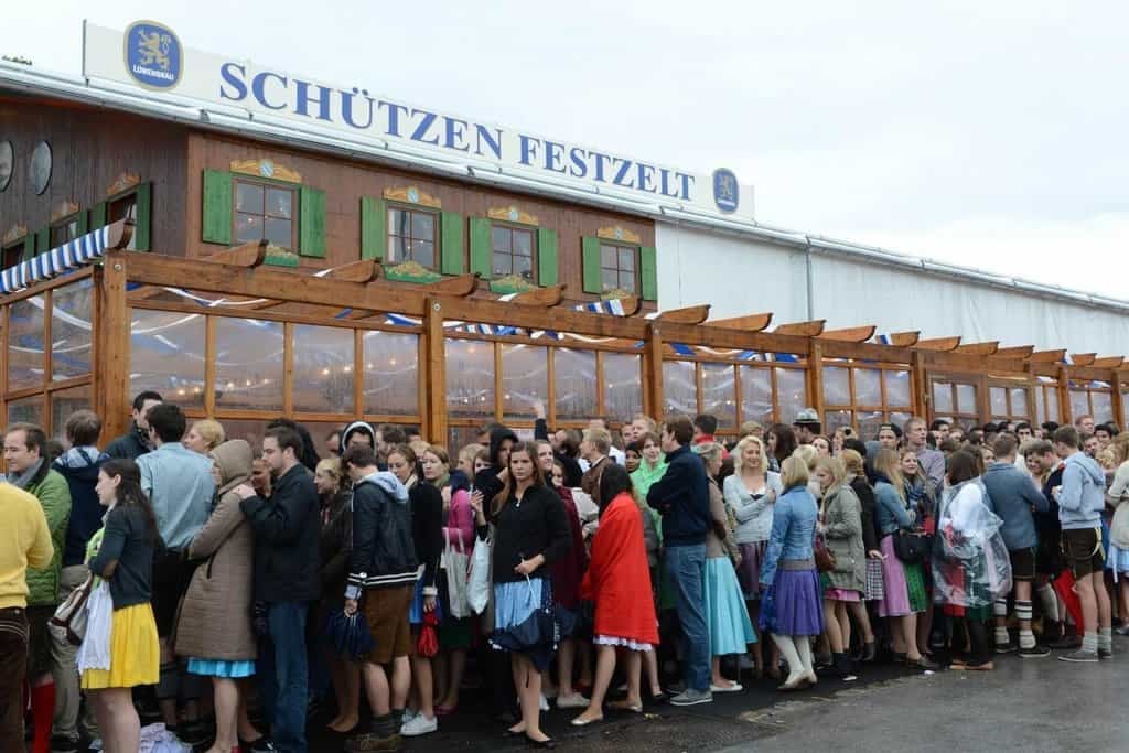 2016-09-oktoberfest-2012.jpg