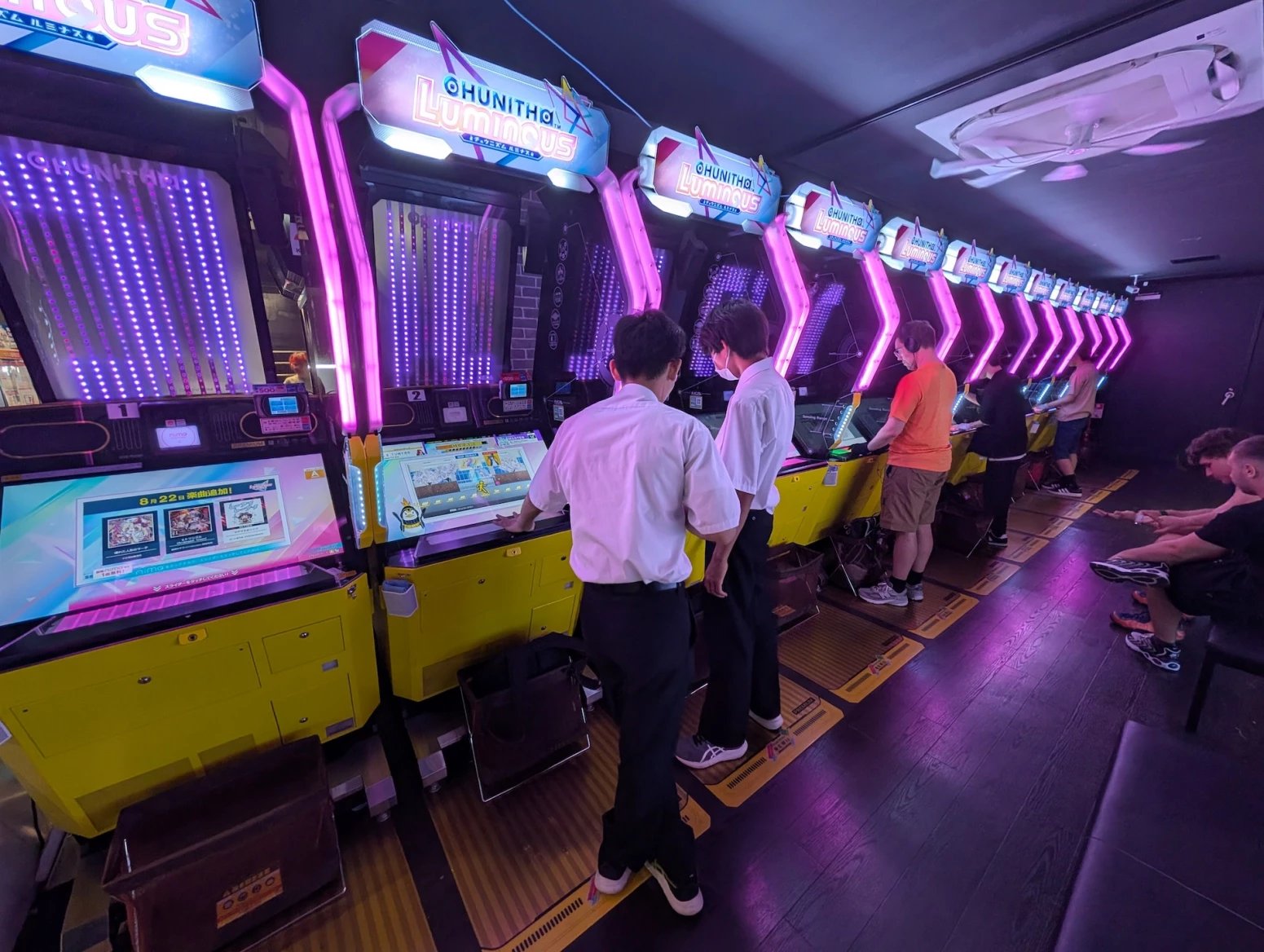 Moderní arkádové herny v Japonsku (Tokio a Ósaka)