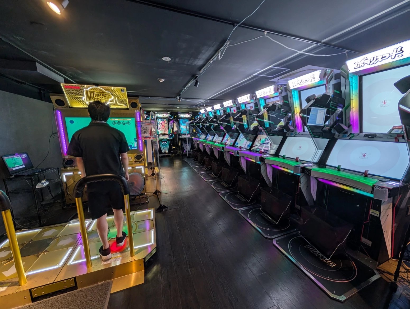 Moderní arkádové herny v Japonsku (Tokio a Ósaka)