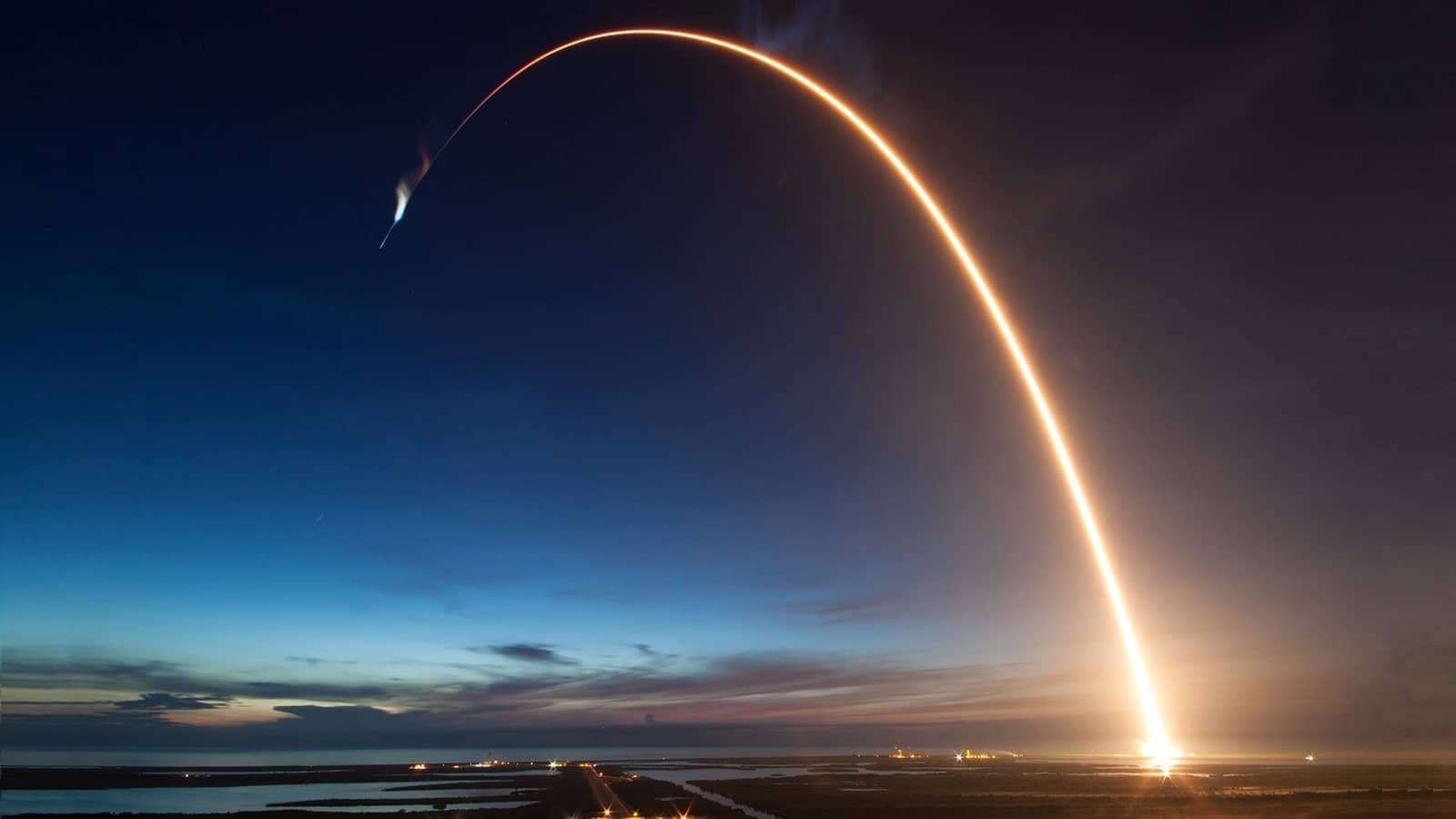 2020-03-spacex-spaceElectric2.jpg