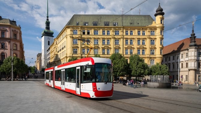 https://i.iinfo.cz/images/Tramvaj, Brno, Česká republika.