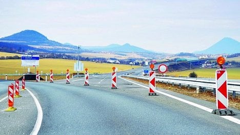 Náhledový obrázek - Kvůli problémům se stabilitou podloží hrozí D8 pozdější otevření