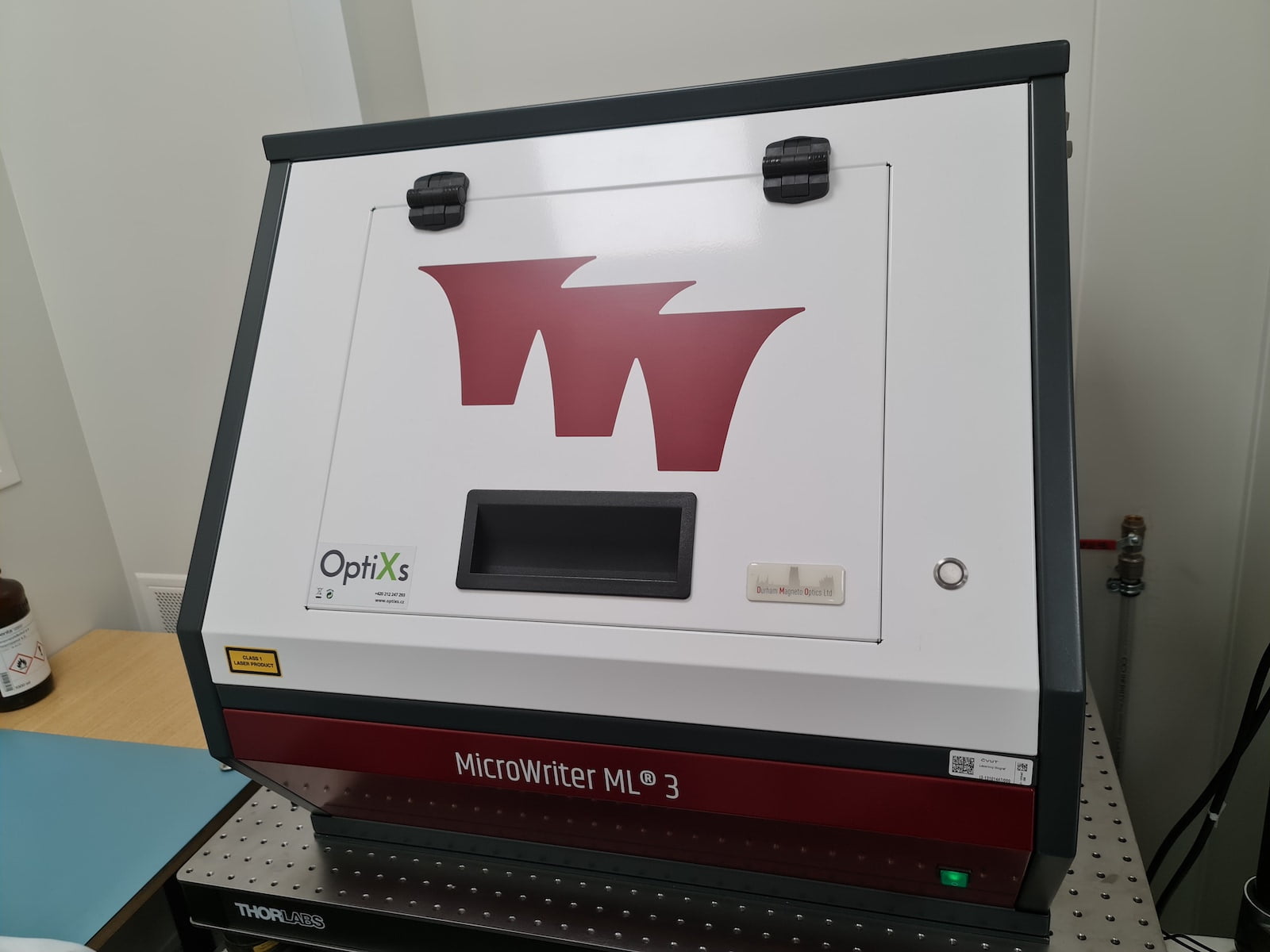 Nanolab, polovodičová laboratoř ČVUT