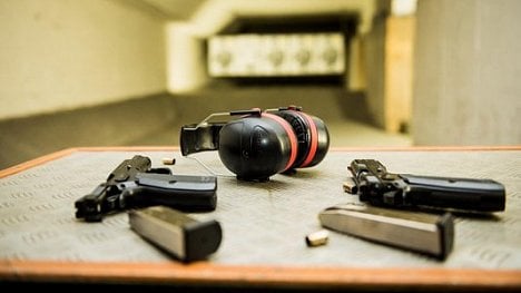 Náhledový obrázek - Pistole České zbrojovky se budou montovat v Peru