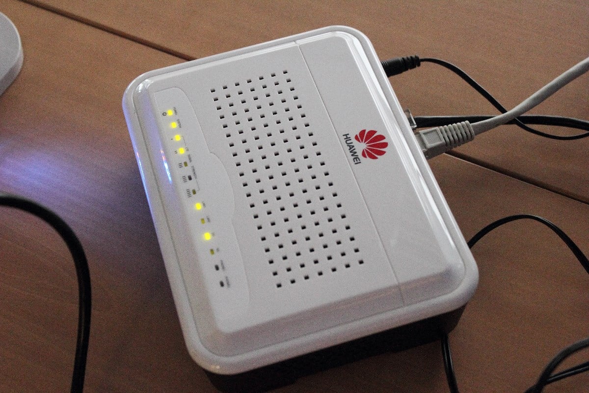 Pro frekvenci 3,7 GHz se žádné smartphony nevyrábějí. Tato frekvence je určena spíš pro to, co mobilní operátoři nazývají „fixním“ připojením. Uživatel si pořídí modem, který nainstaluje někam na střechu a napojí ho na Wi-Fi router, který pokryje jeho dům.