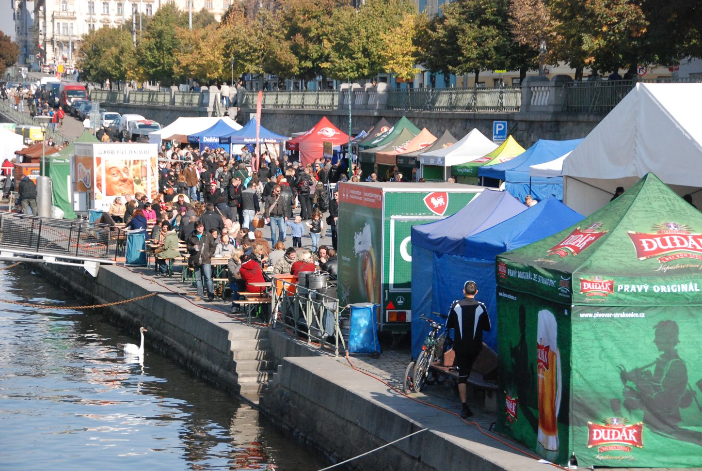 Pivo na náplavce 2014