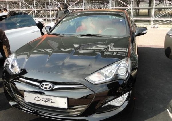 2017-02-hyundai-genesis-coupe-1.jpg