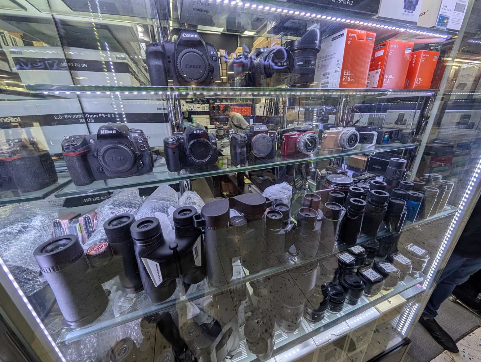 Wan Chai Computer Centre v Hongkongu