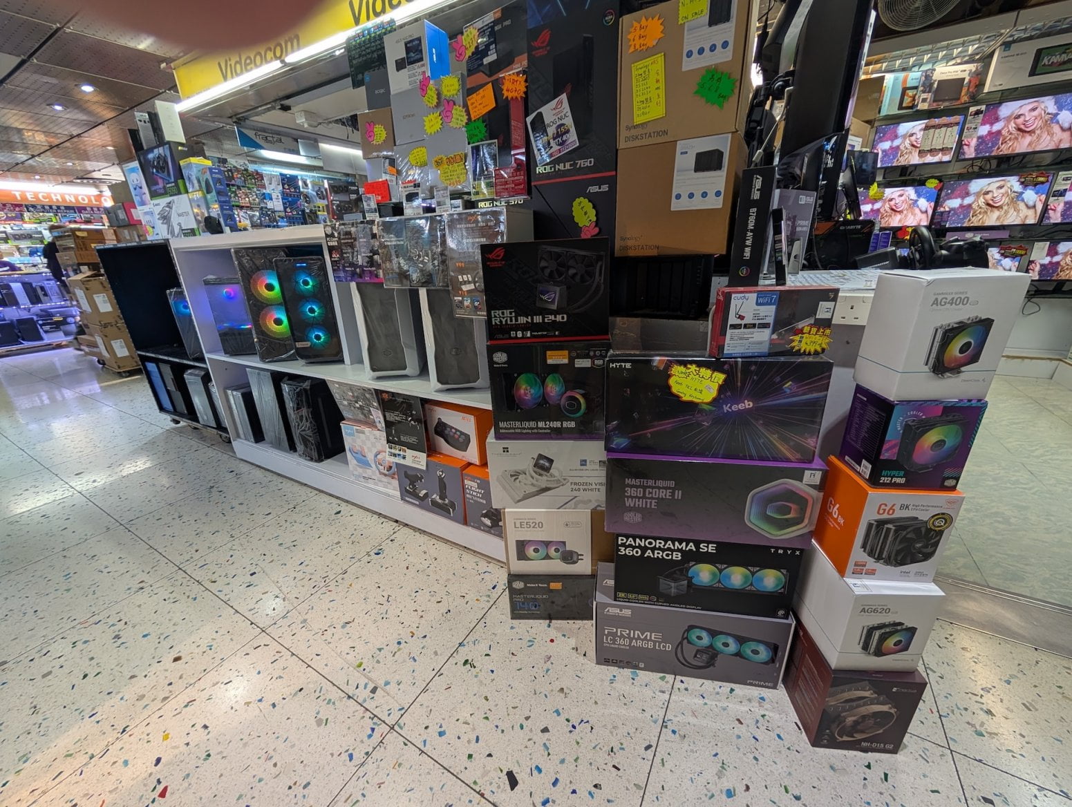 Wan Chai Computer Centre v Hongkongu