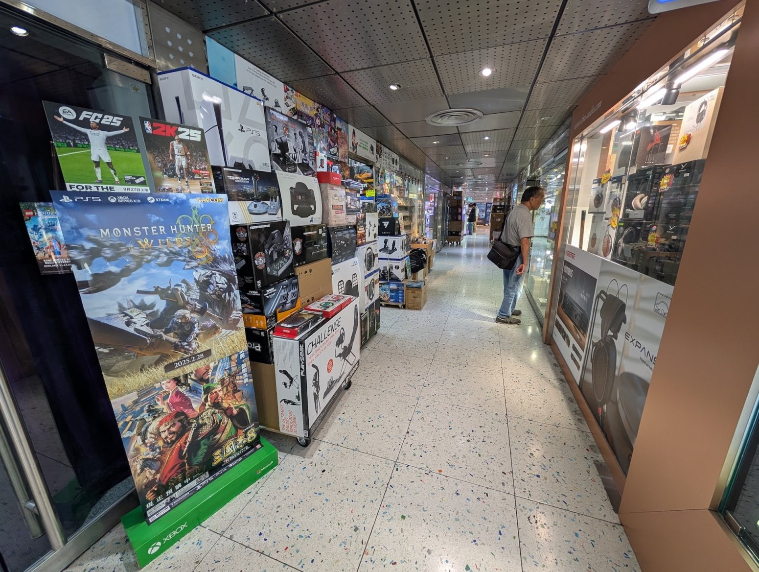 Wan Chai Computer Centre v Hongkongu