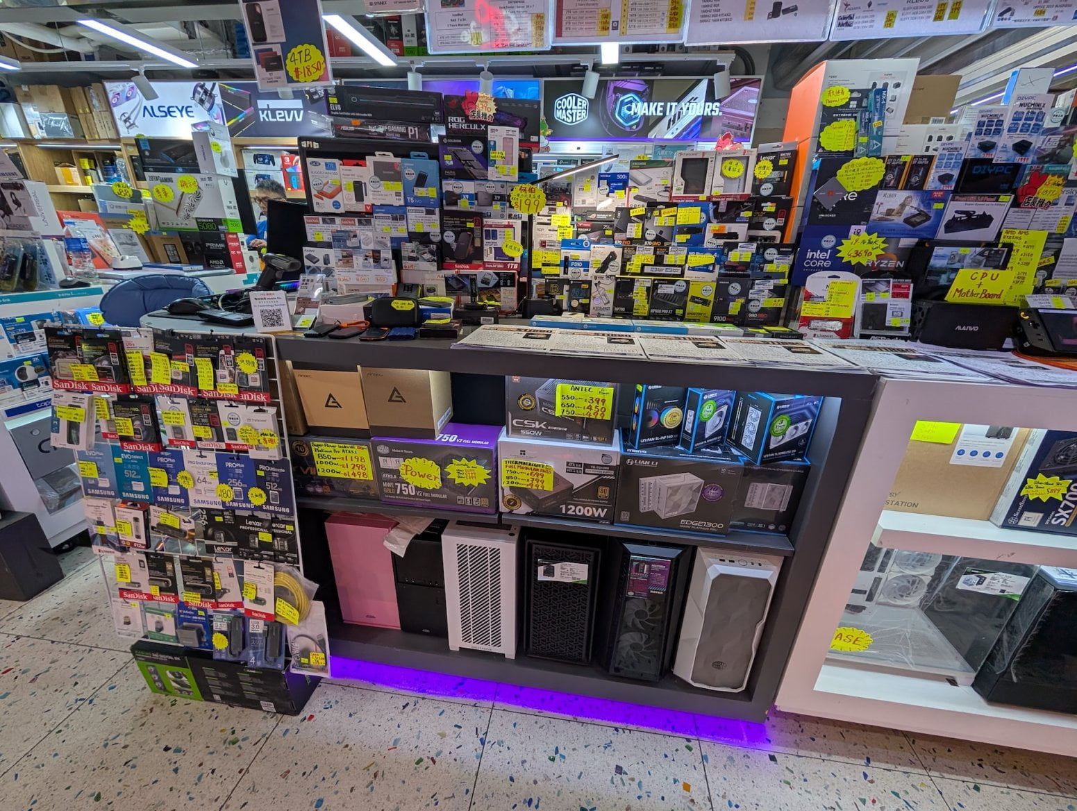 Wan Chai Computer Centre v Hongkongu