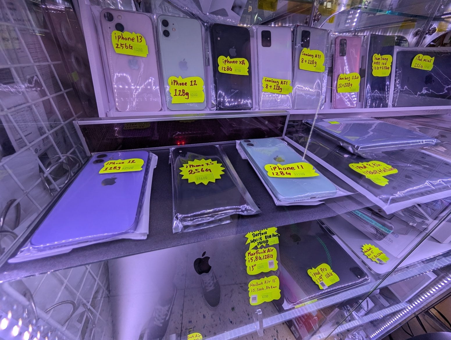 Wan Chai Computer Centre v Hongkongu