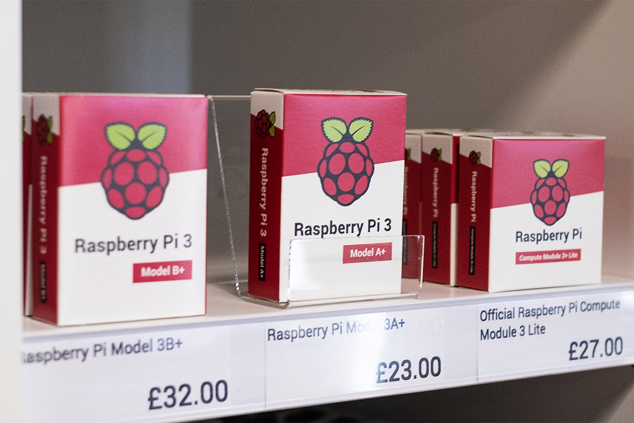 První kamenný obchod Raspberry Pi