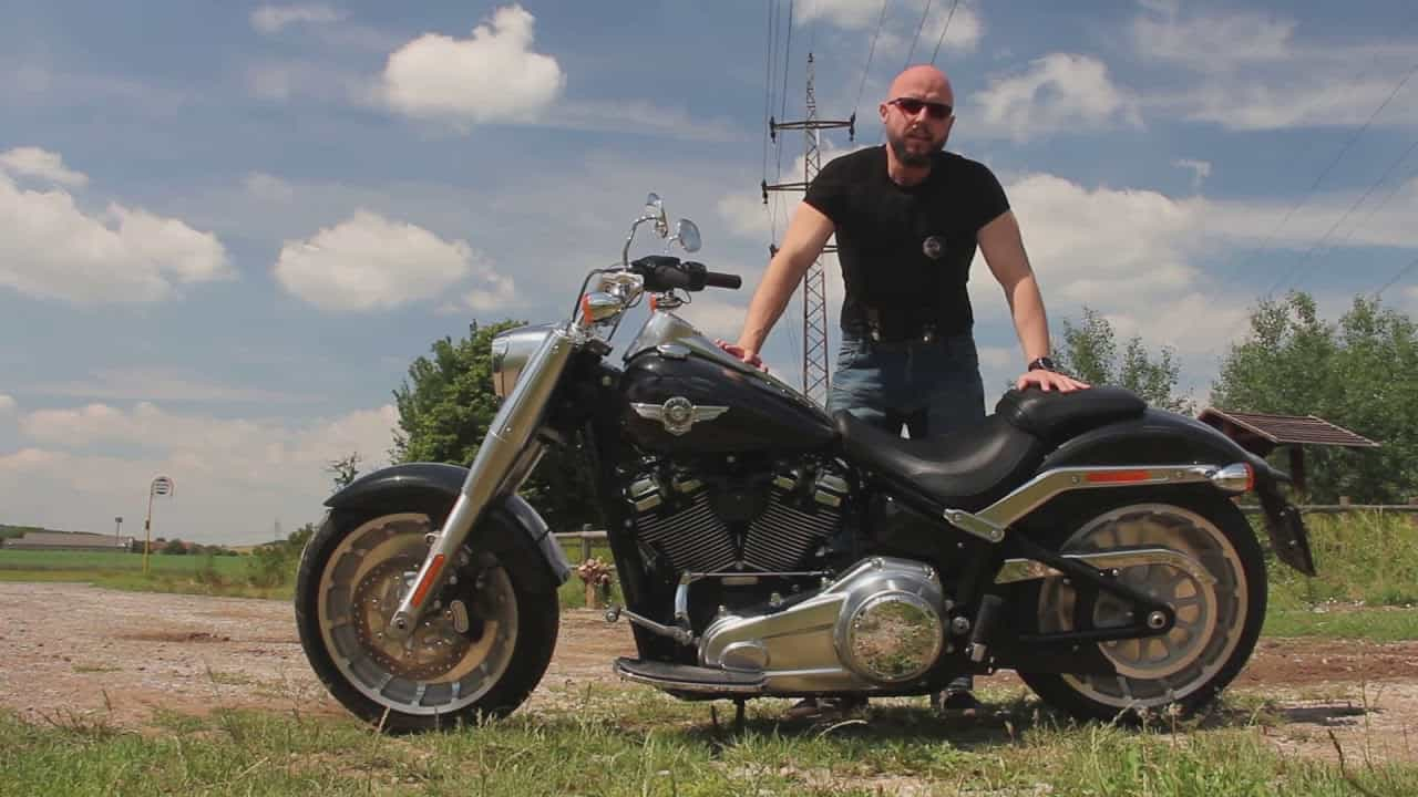 Videodojmy: Harley-Davidson Fat Boy 2018 (FLFB)