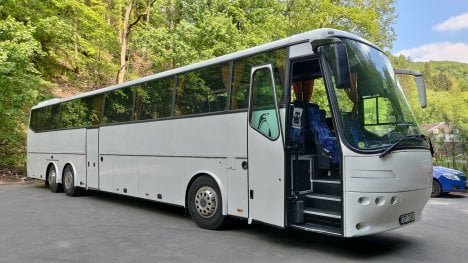 Řidičáky na náklaďáky a autobusy čeká změna. Zkoušky na ně se zbaví starých otázek
