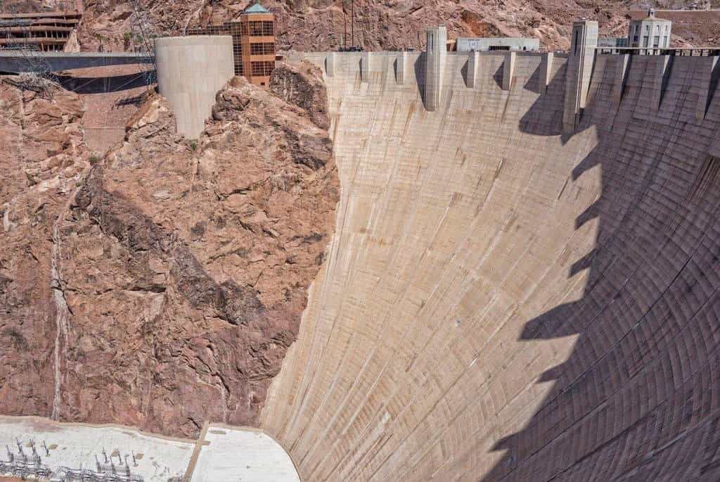 2015-05-hoover-dam-8.jpg