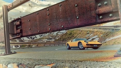 Náhledový obrázek - Lamborghini zopakovalo slavnou scénu z filmu Italian Job. Podívejte se