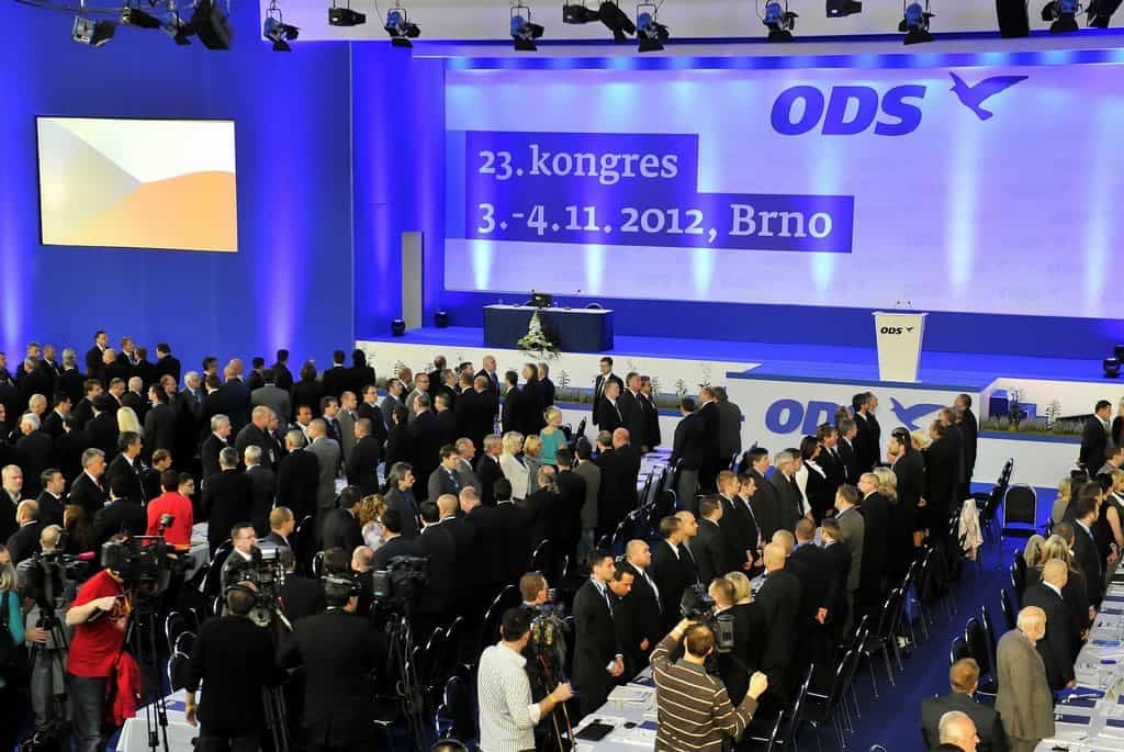 2017-10-nec48das-obhc3a1jil-pozici-v-c48dele-ods-fuksu-porazil-u