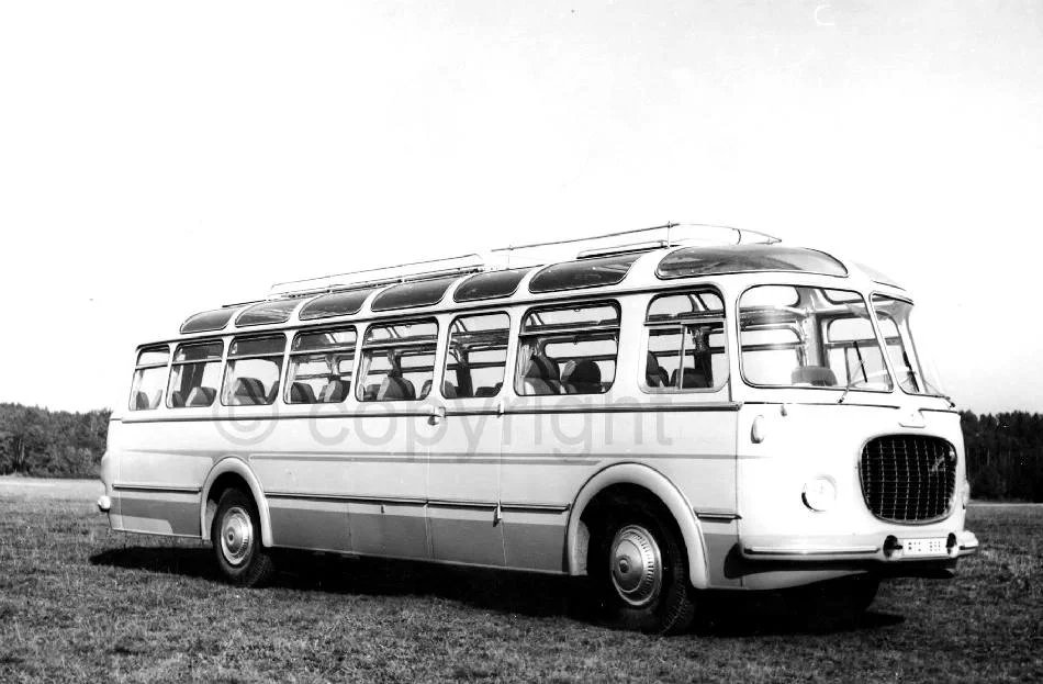 Když se v brně v roce 1956 představila předsériová Škoda 706 RTO, znamenalo to zcela novou etapu v československé hromadné dopravě osob. Vozidlo si zanedlouho zahrálo hlavní automobilovou roli ve snímku „Florenc 13.30“