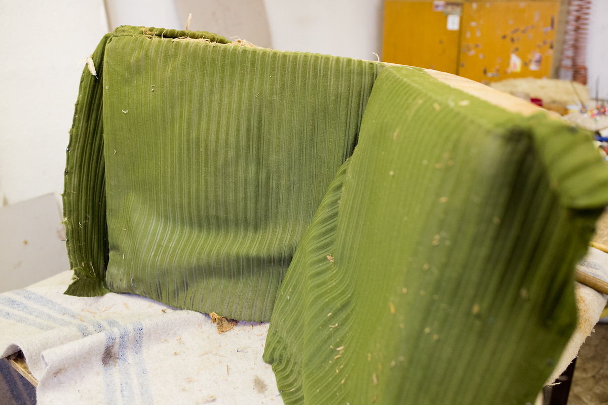 Firma Retronaut vám ze starého křesla udělá stylový doplněk.