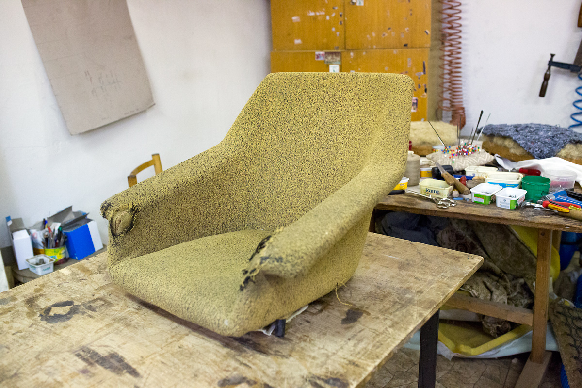 Firma Retronaut vám ze starého křesla udělá stylový doplněk.