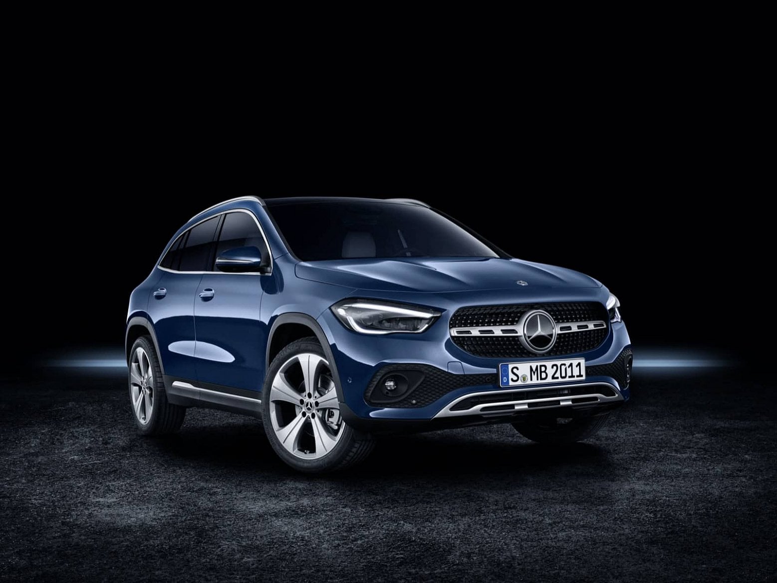 2020-08-Mercedes-Benz-GLA-2020-38.jpg