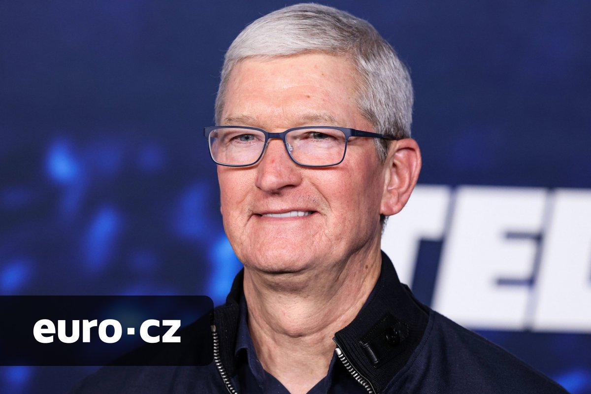 Konec jedné éry. Tim Cook opustí po 15 letech post šéfa Applu