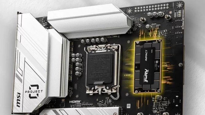 Deska MSI Z790 Project Zero Plus demonstrující použití pamětí CAMM2 od Kingstonu