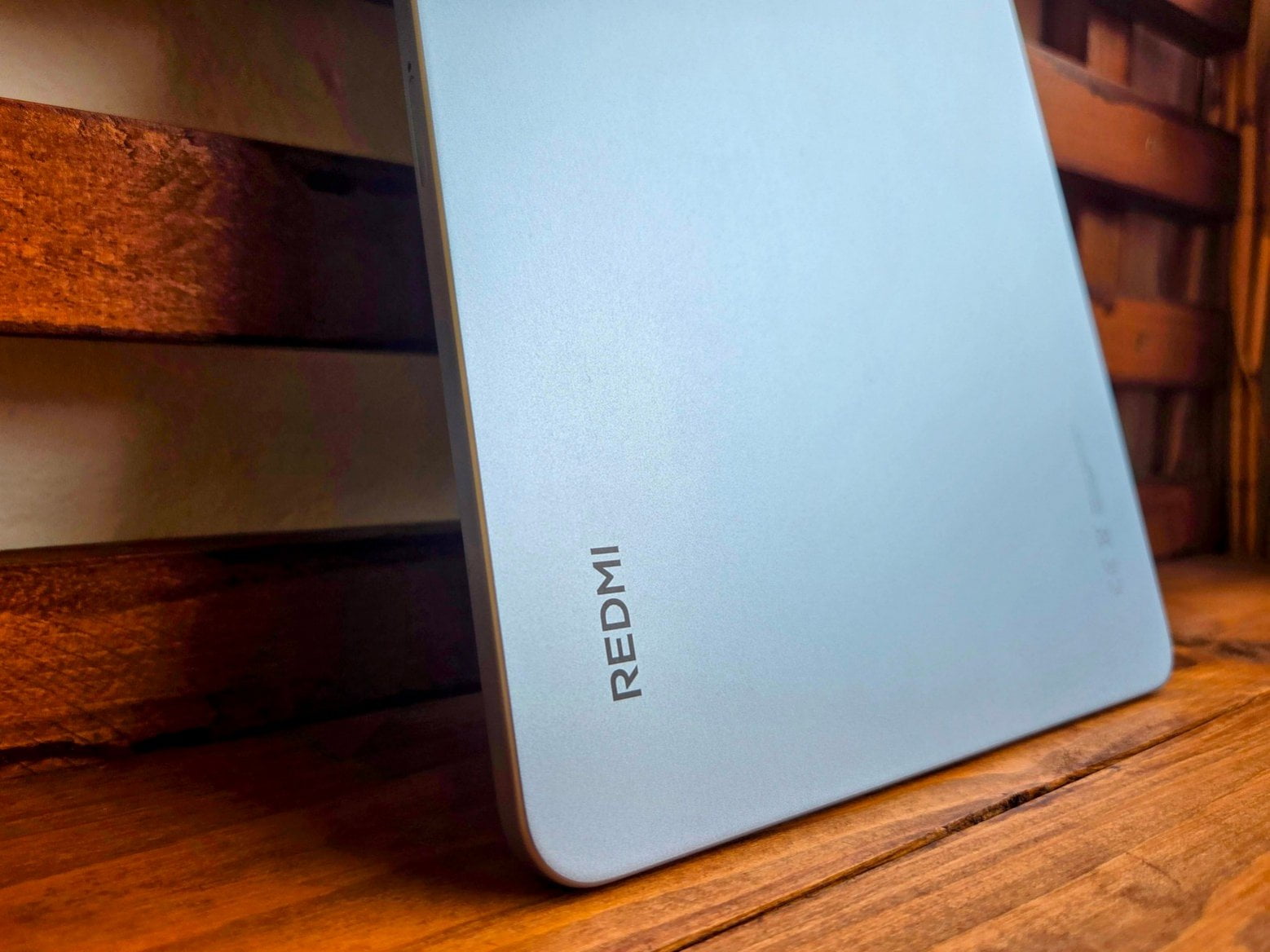 Xiaomi Redmi Pad 2 záda