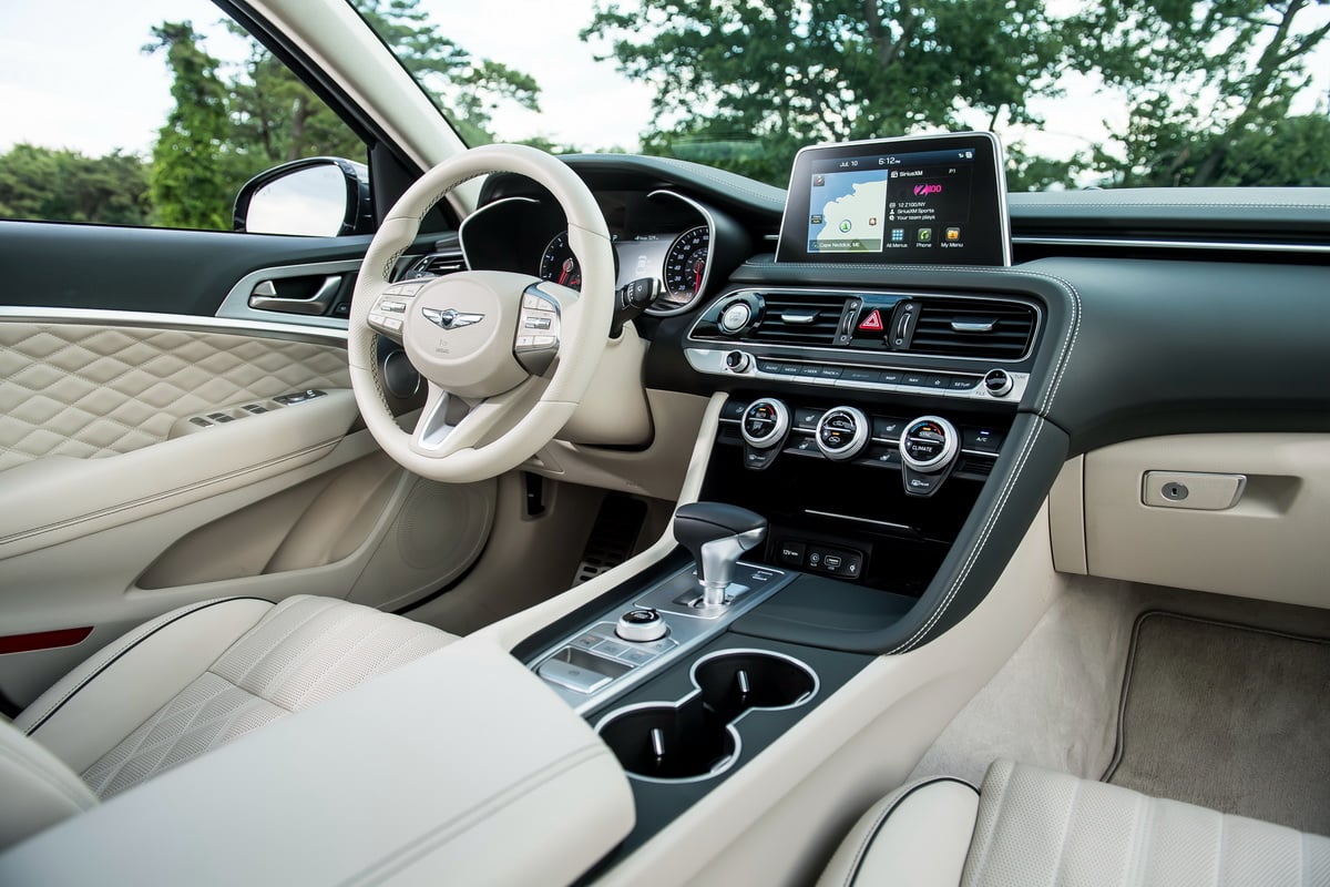 2019-04-10-best-interiors-genesis-g70.jpeg