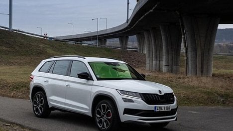 Náhledový obrázek - Test Škody Kodiaq RS: přesné řízení, ale i šetření na nesprávných místech