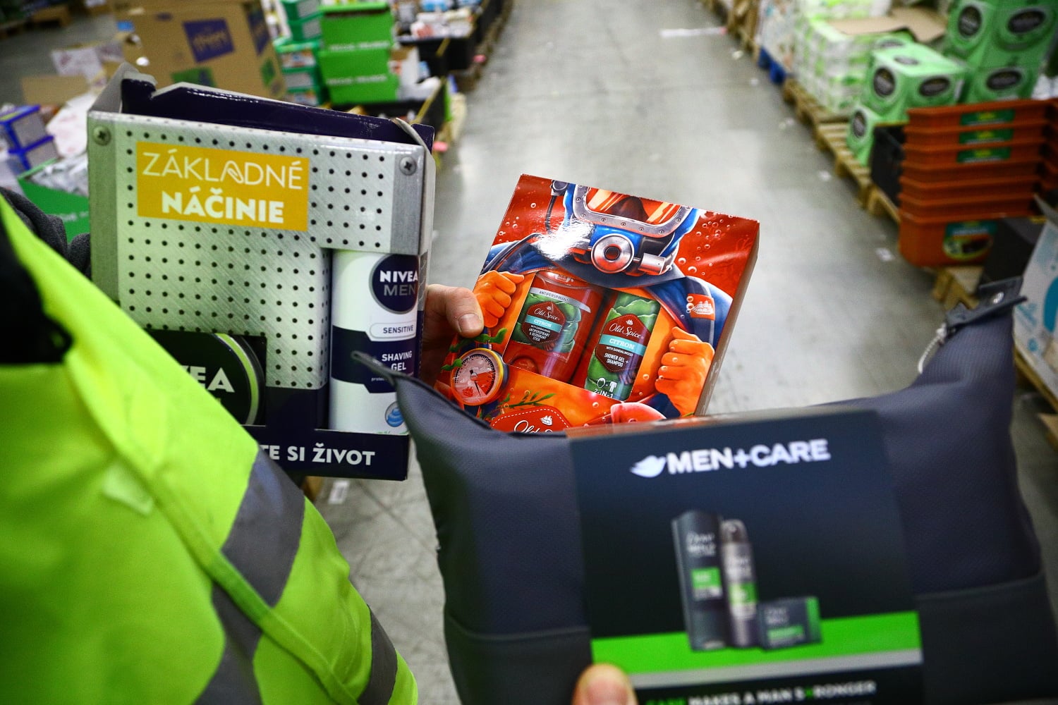 Celé Vánoce v jednom e-shopu. Stačí nakoupit v online supermarku