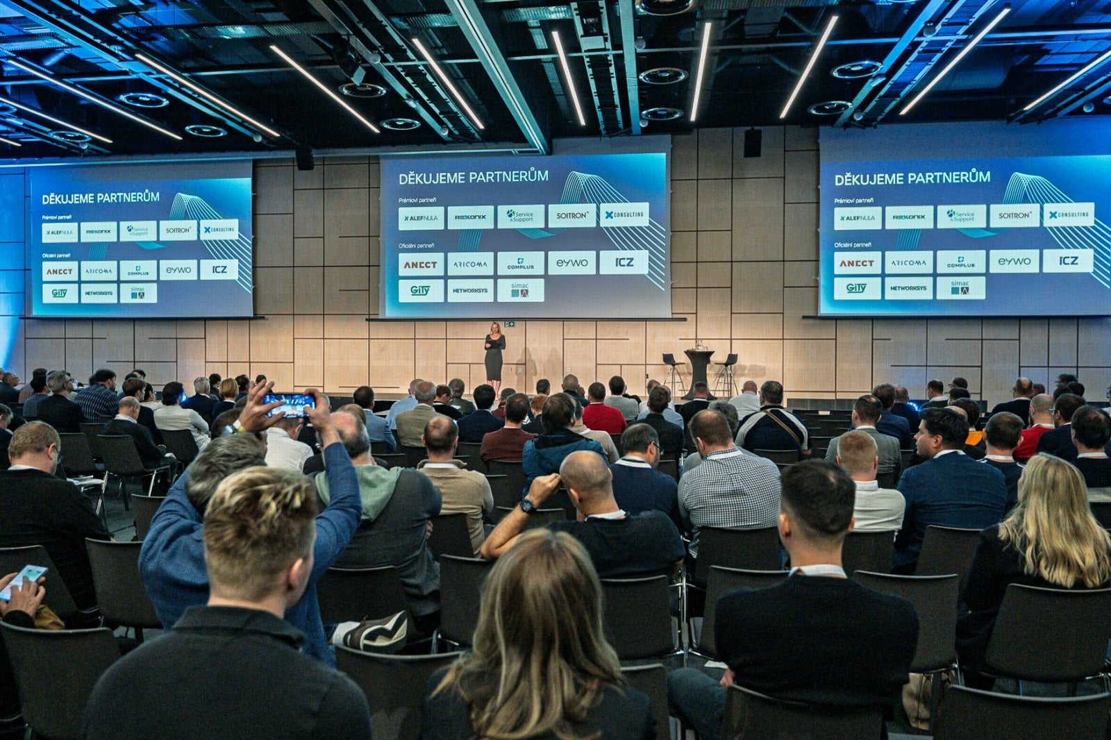 Obrazem: Cisco Connect v Praze propojilo na osm stovek účastníků