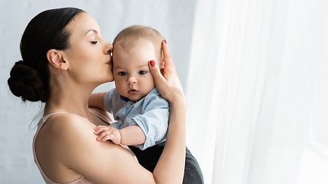 Náhledový obrázek - Rodičovský příspěvek stát vyplácí bez ohledu na předchozí výdělky. Jak podat žádost?