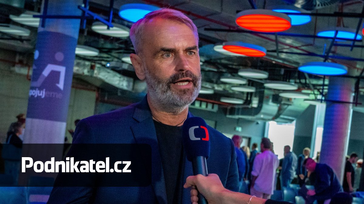 Přísaha: Vrátíme zpátky EET a zavedeme rovnou daň z příjmů i DPH ve výši 17 %