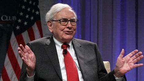 Náhledový obrázek - Buffett na nákupech. Od Trumpova zvolení pořídil akcie za 300 miliard