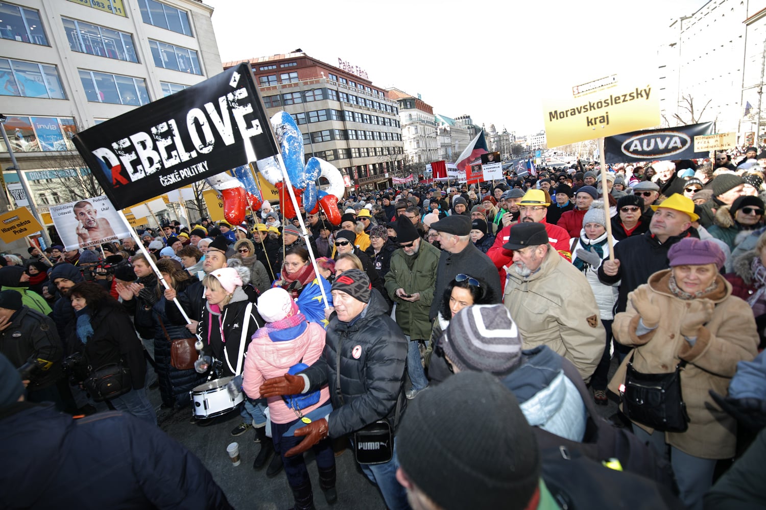 Demonstrace za svobodu, demokracii a svobodné podnikání