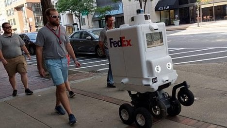 Náhledový obrázek - New York hodlá zabavovat doručovací roboty FedExu. Lidé kvůli tomu kritizují starostu