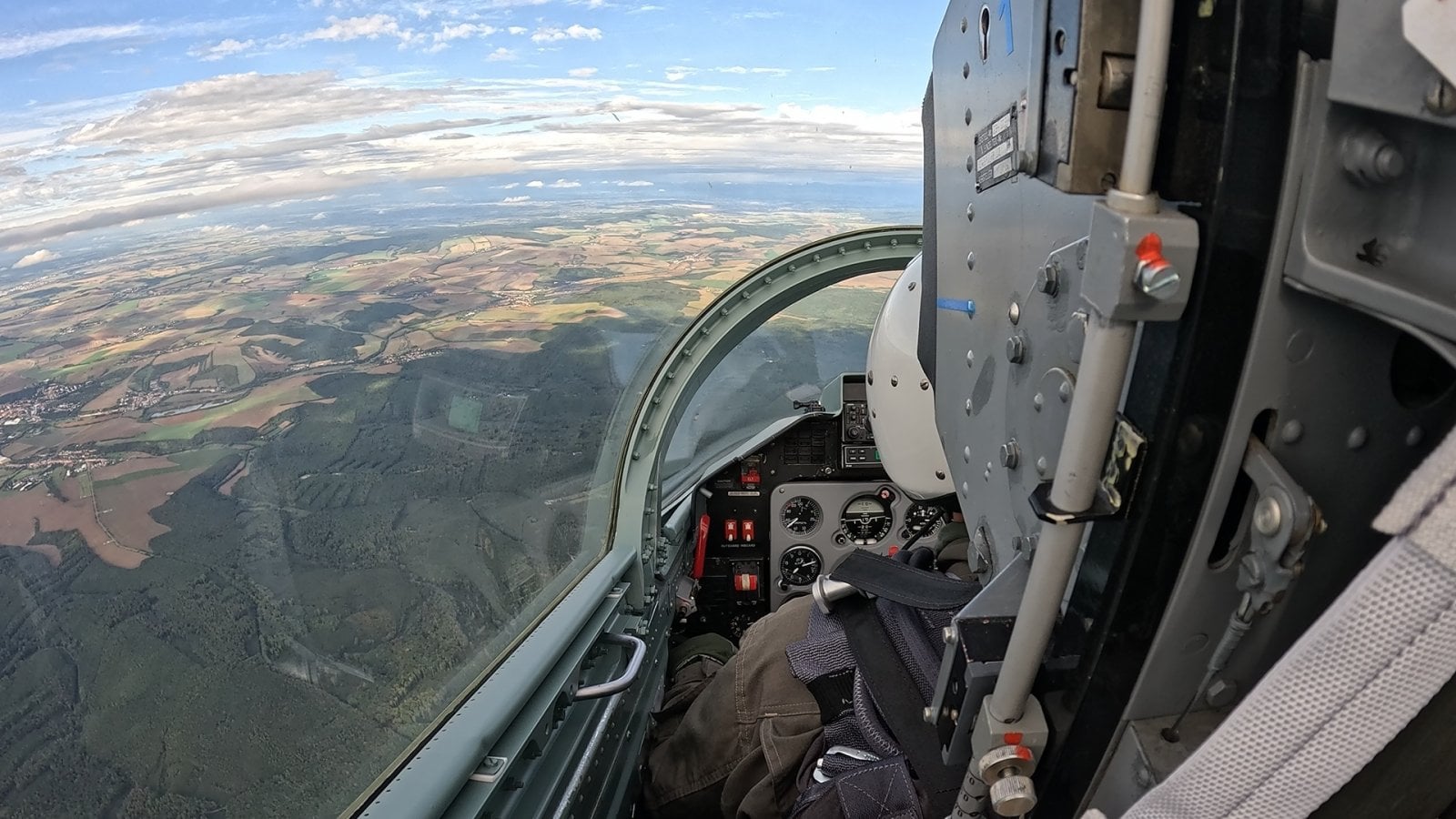 Redaktor Euro.cz se svezl legendárním letounem L-39 Albatros