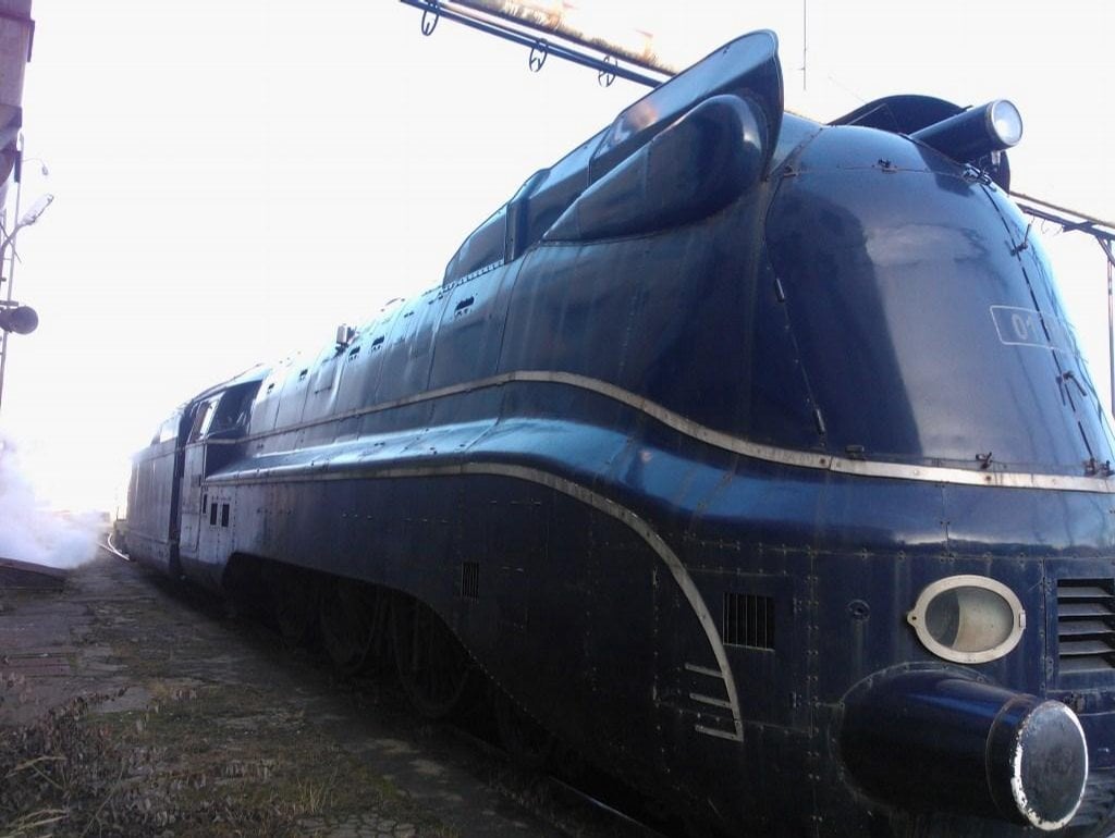 2017-02-ve-velenicc3adch-opravc3ad-unikc3a1tnc3ad-nc49bmeckou-pa