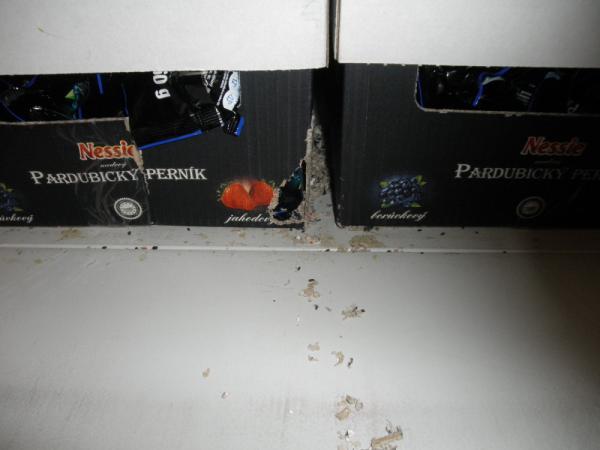 Stopy hlodavců odhalené při kontrolách prodejen