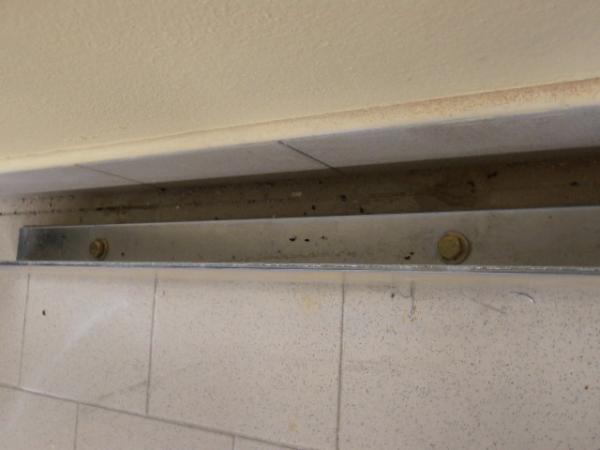 Stopy hlodavců odhalené při kontrolách prodejen