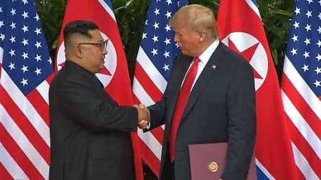 Náhledový obrázek - Trump dostal „srdečný“ dopis od severokorejského vůdce. Kim v něm žádá o další schůzku