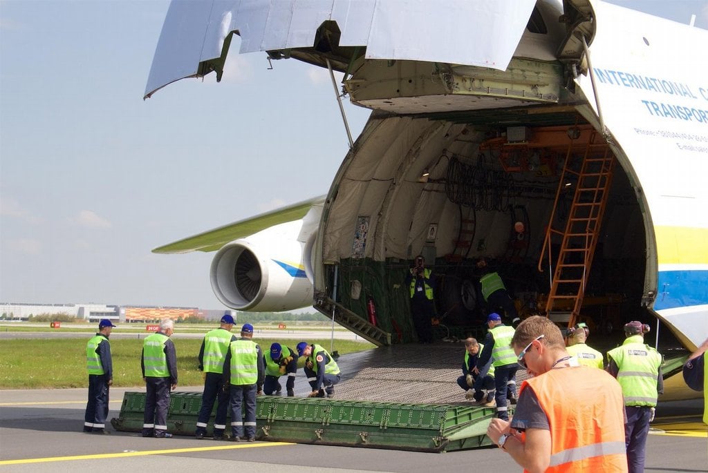 2017-12-antonov-an-225-mrija-v-praze-9.jpg