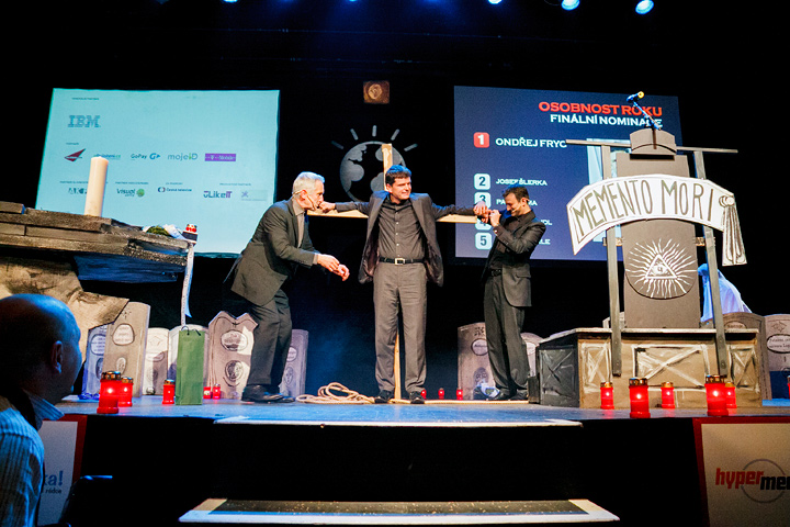 křišťálová lupa 2012